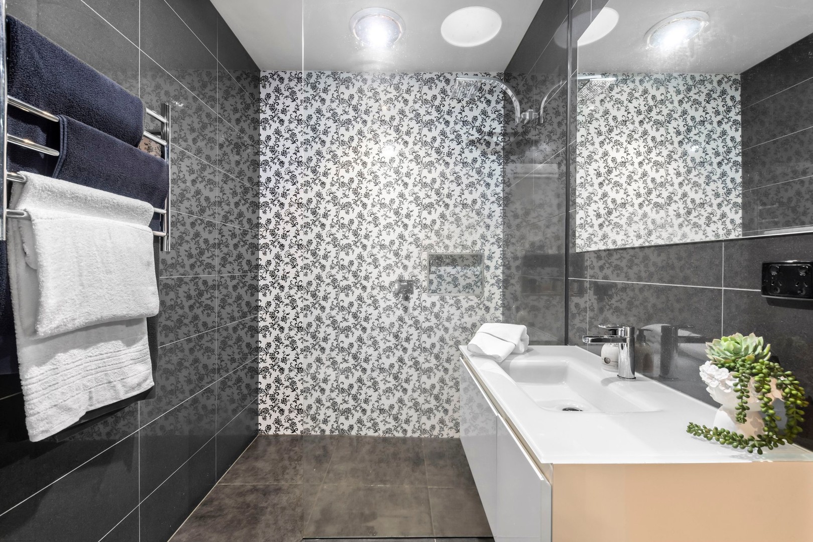 45 Coghlan Street, Niddrie, VIC 3042, Niddrie - Thumbnail 7
