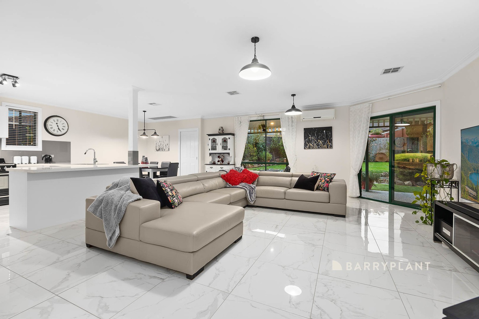45 Earlsfield Drive, Berwick, VIC 3806, Berwick - Thumbnail 7