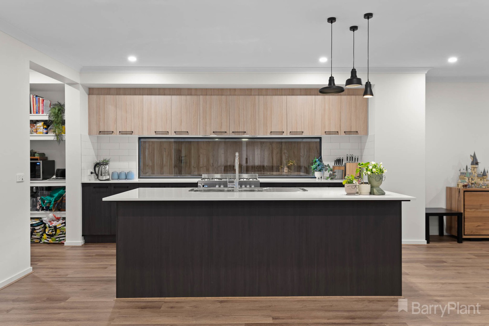 45 Flanagan Crescent, Cranbourne South, VIC 3977, Cranbourne South - Thumbnail 7