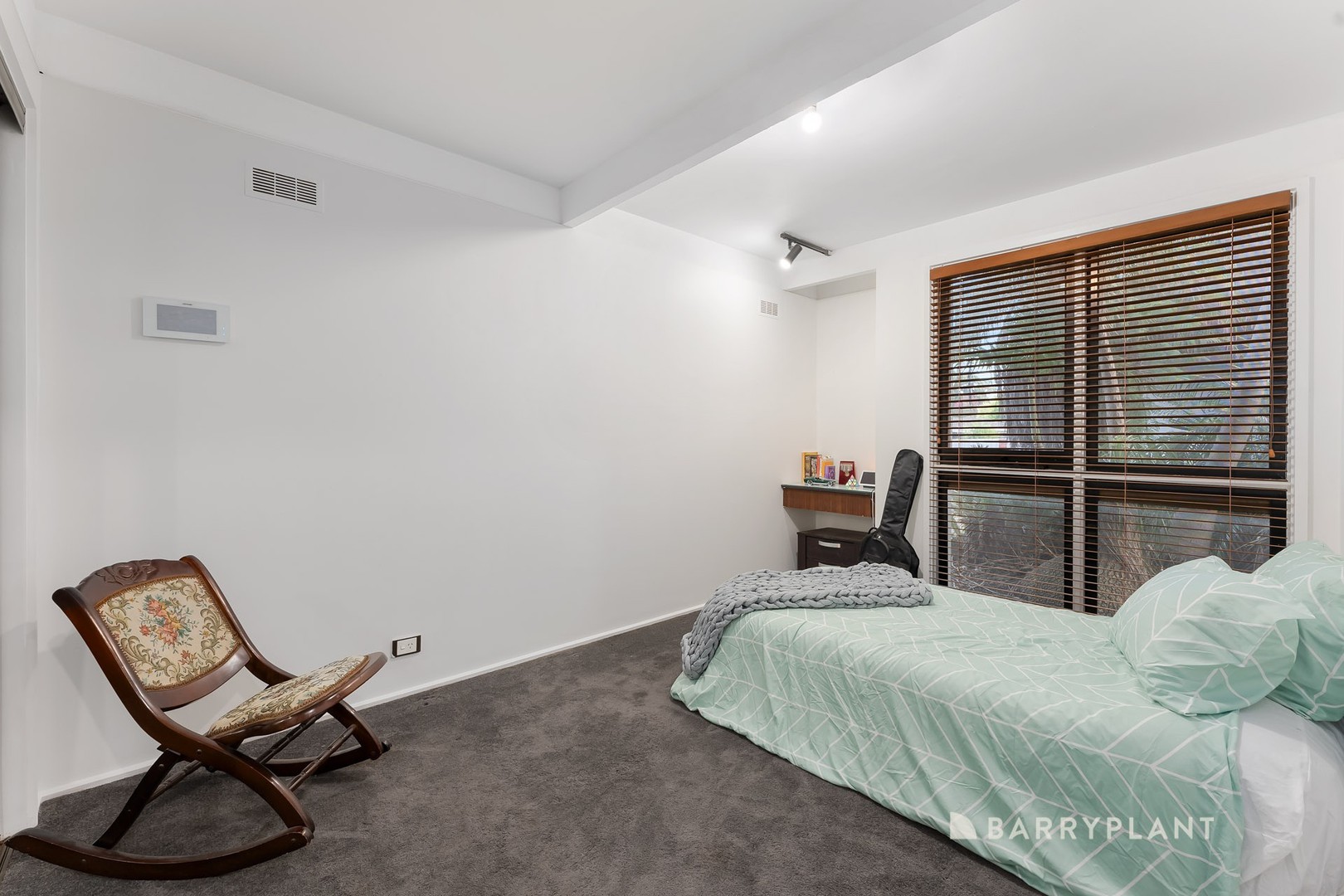45 Greenaway Drive, Ferntree Gully, VIC 3156, Ferntree Gully - Thumbnail 7