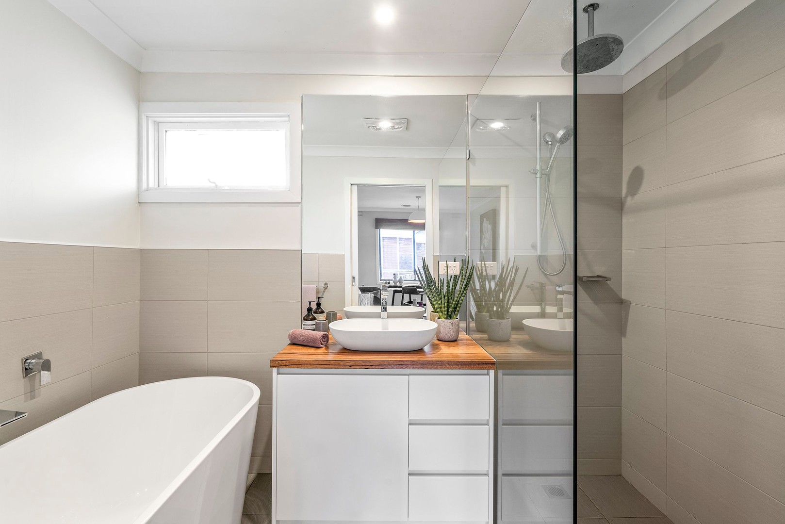 45 Harrington Road, Airport West, VIC 3042, Airport West - Thumbnail 7