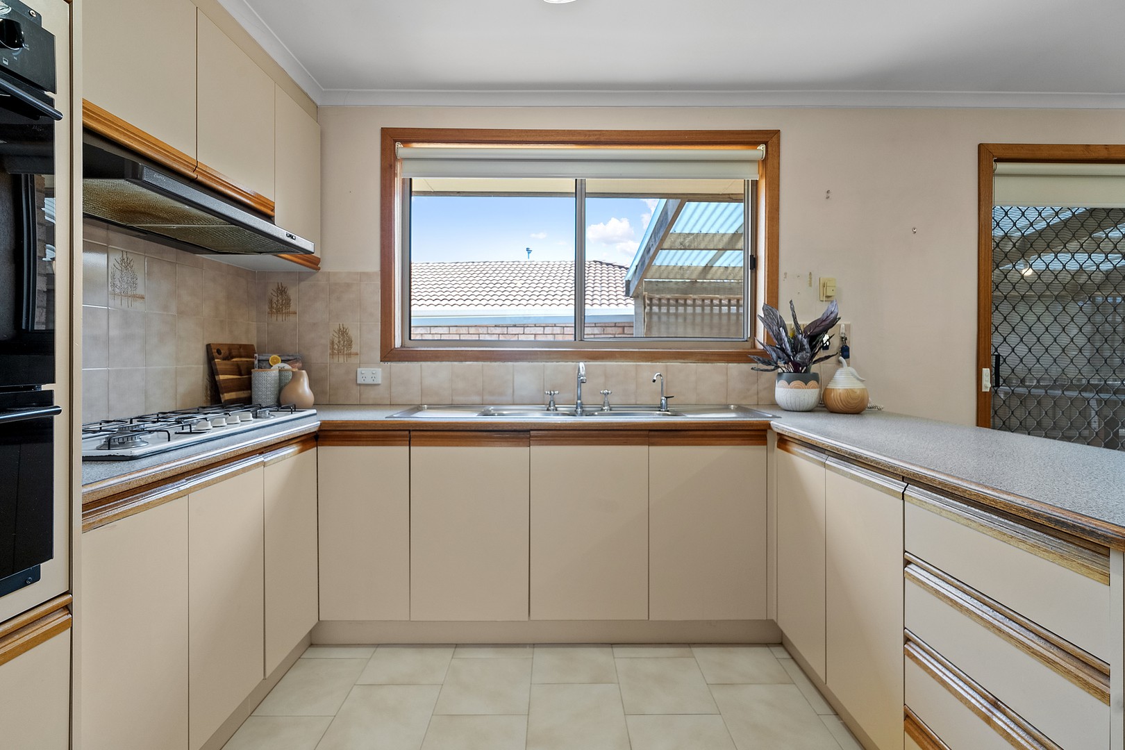 45 Hawkes Drive, Mill Park, VIC 3082, Mill Park - Thumbnail 2