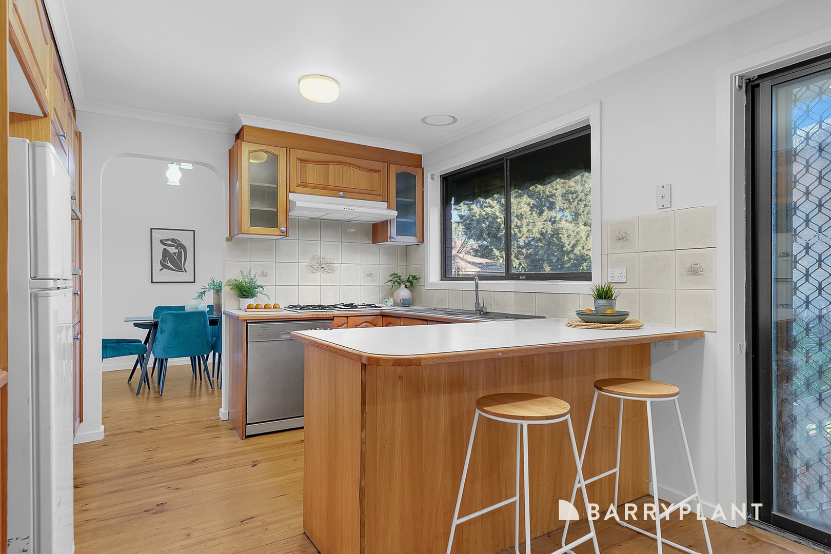 45 Hurlstone Crescent, Mill Park, VIC 3082, Mill Park - Thumbnail 5