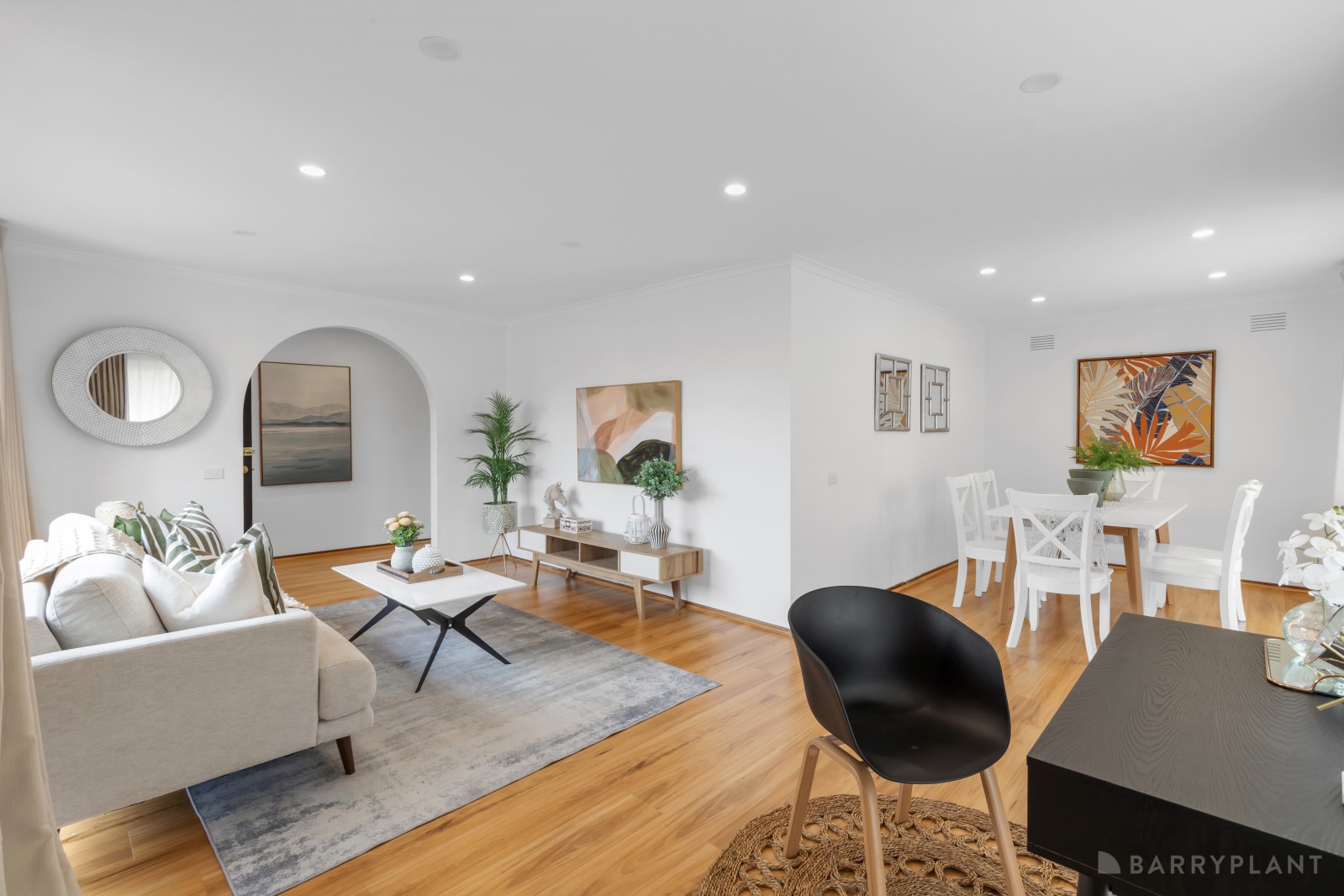 45 John Fawkner Drive, Endeavour Hills, VIC 3802 - Thumbnail 2 - 23/02/2026