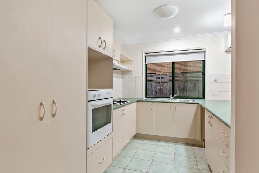 45 Kenswick Drive, Hillside, VIC 3037, Hillside - Thumbnail 4
