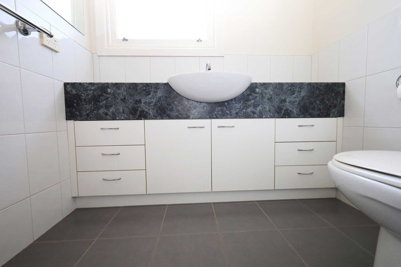 45  Mernda  Parade, Belmont, VIC 3216, Belmont - Thumbnail 4