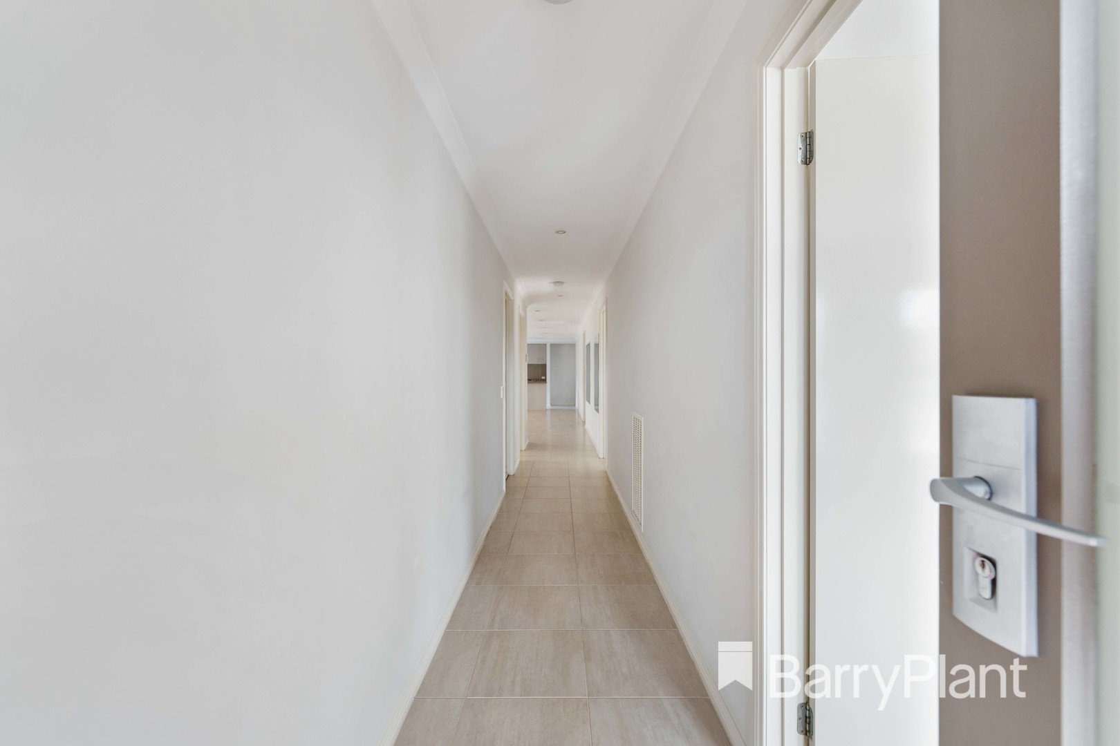 45 Morgan Crescent, Werribee, VIC 3030, Werribee - Thumbnail 2