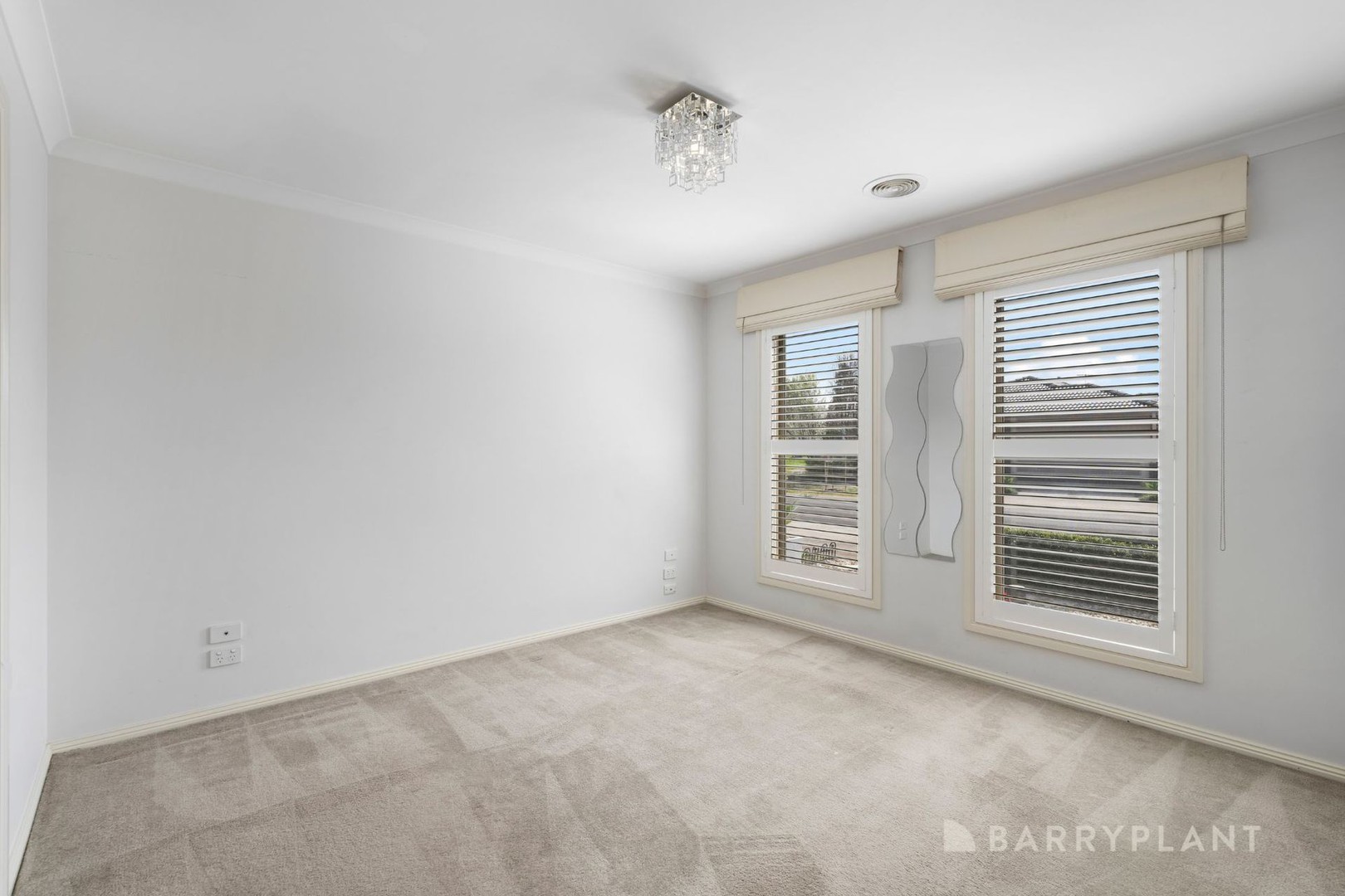 45 Morgan Crescent, Werribee, VIC 3030, Werribee - Thumbnail 2
