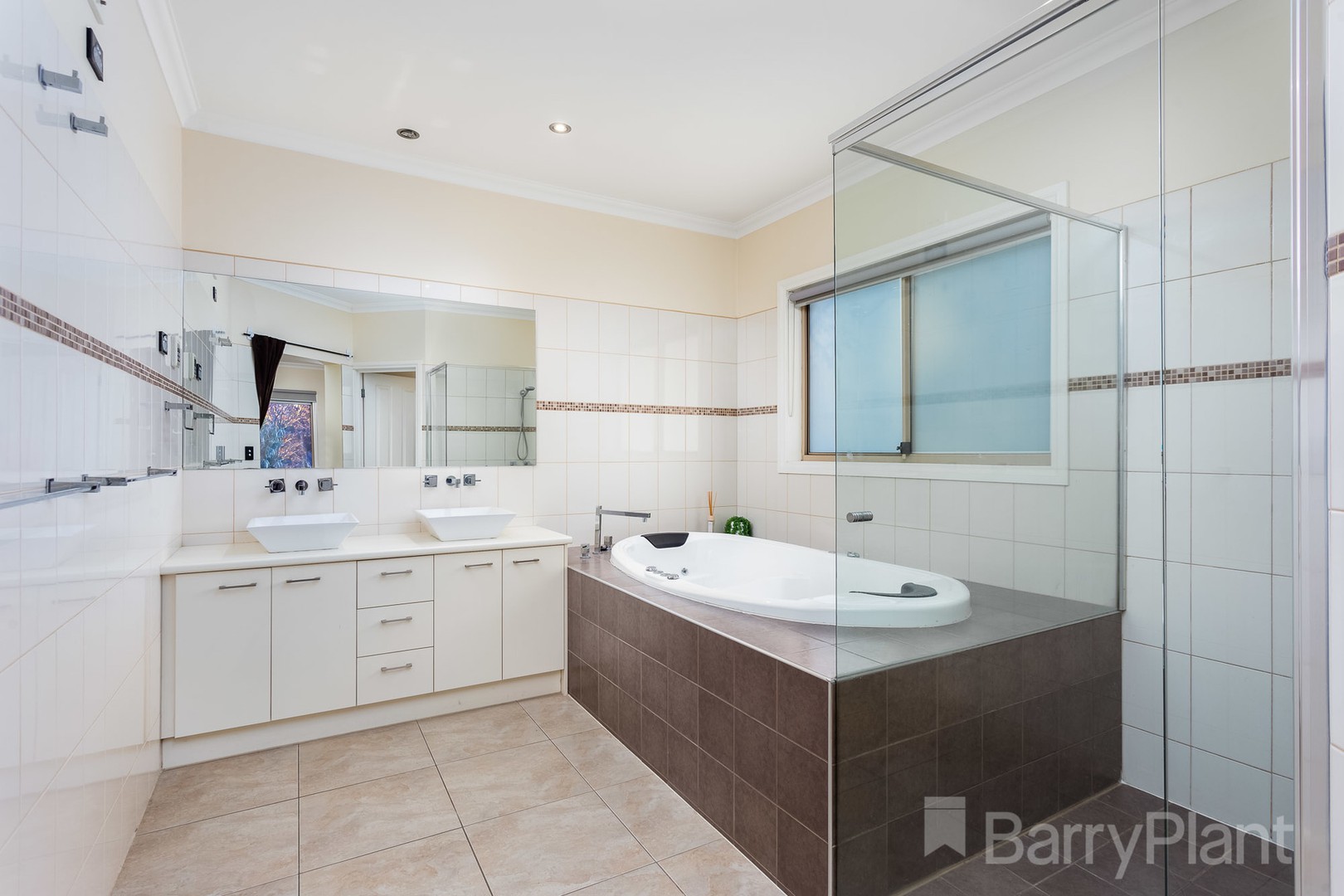 45 Niland Crescent, Point Cook, VIC 3030, Point Cook - Thumbnail 3