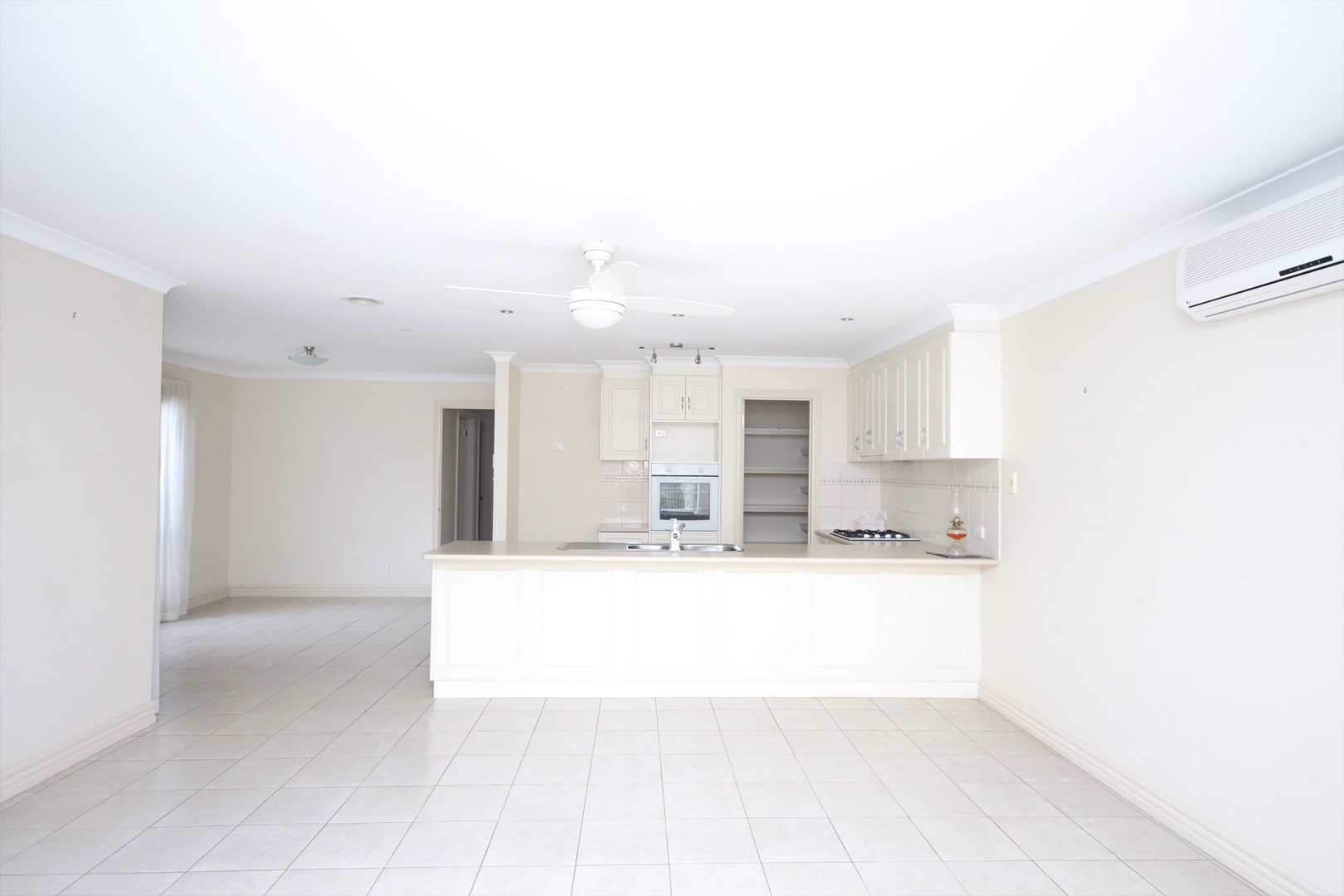 45 Paratone Crescent, St Albans Park, VIC 3219, St Albans Park - Thumbnail 3
