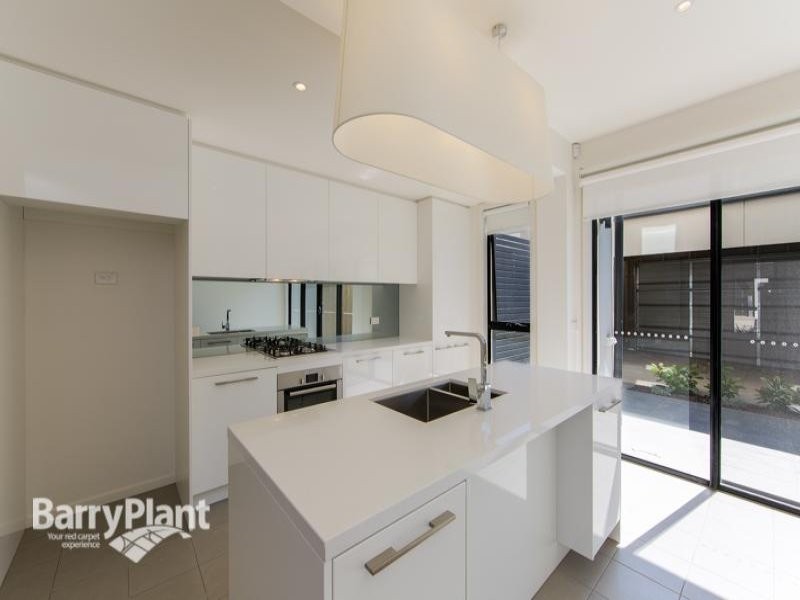45 Primrose Avenue, Cheltenham, VIC 3192, Cheltenham - Thumbnail 2