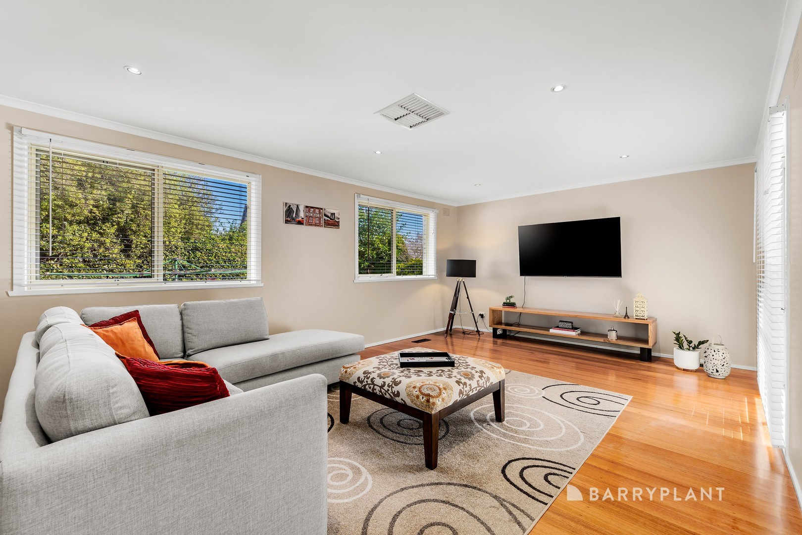 45 Roycroft Avenue, Mill Park, VIC 3082, Mill Park - Thumbnail 5