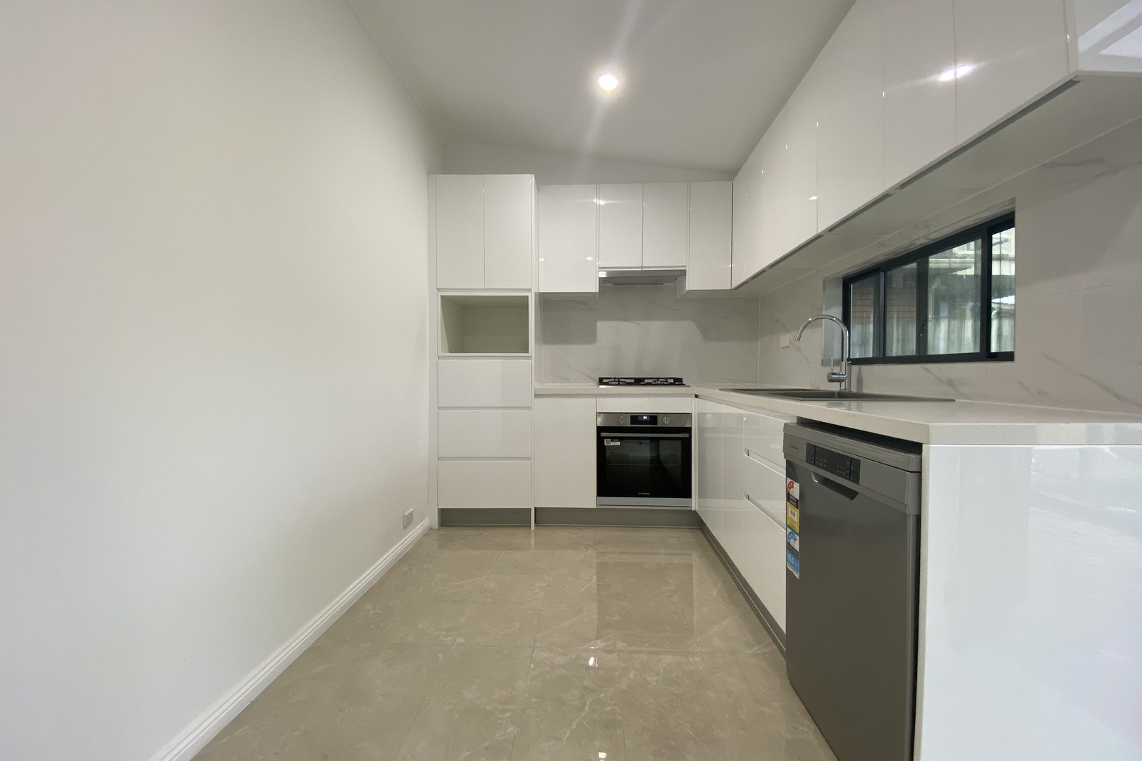 45 Salisbury Street, Coburg, VIC 3058, Coburg - Thumbnail 3