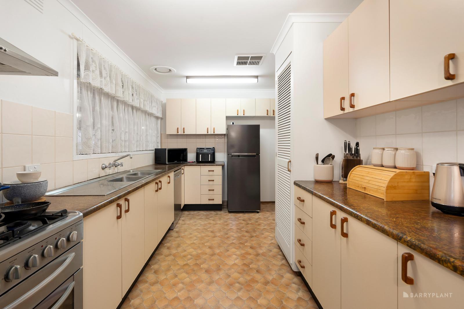 45 Sasses Avenue, Bayswater, VIC 3153, Bayswater - Thumbnail 5
