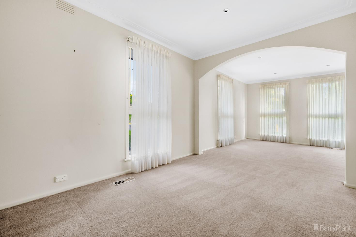 45 Saxonwood Drive, Doncaster East, VIC 3109, Doncaster East - Thumbnail 7