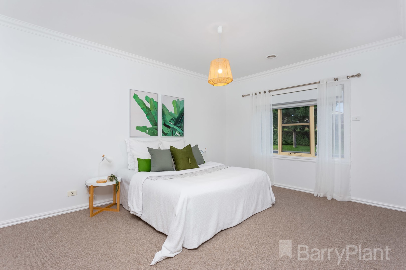 45 Shaftsbury Boulevard, Point Cook, VIC 3030, Point Cook - Thumbnail 4
