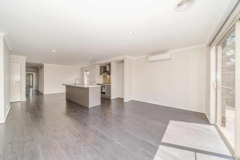 45 Sissinghurst Parade, Mernda, VIC 3754, Mernda - Thumbnail 4