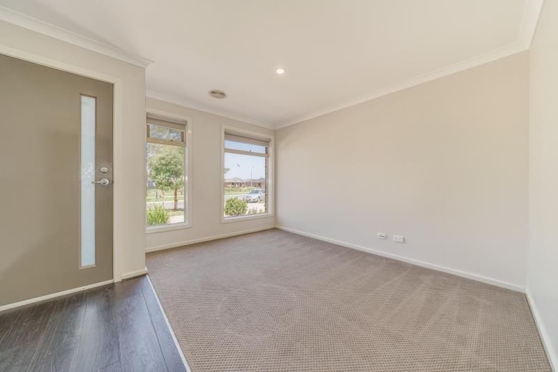 45 Sissinghurst Parade, Mernda, VIC 3754, Mernda - Thumbnail 5