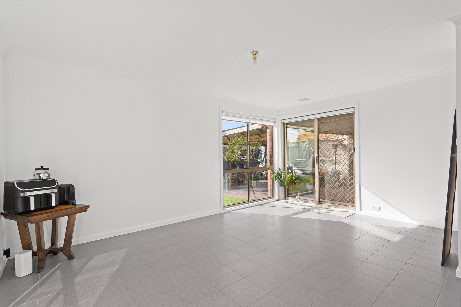 45 Stainsby Crescent, Roxburgh Park, VIC 3064, Roxburgh Park - Thumbnail 4