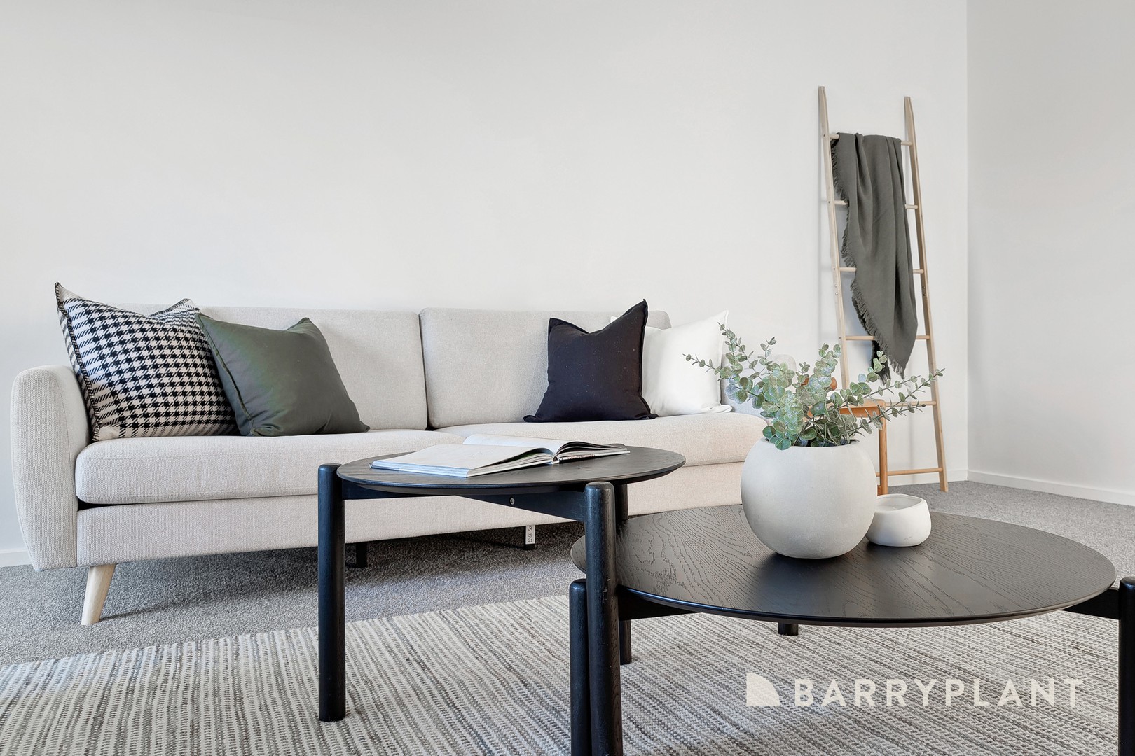 45 Strathavan Drive, Berwick, VIC 3806, Berwick - Thumbnail 6