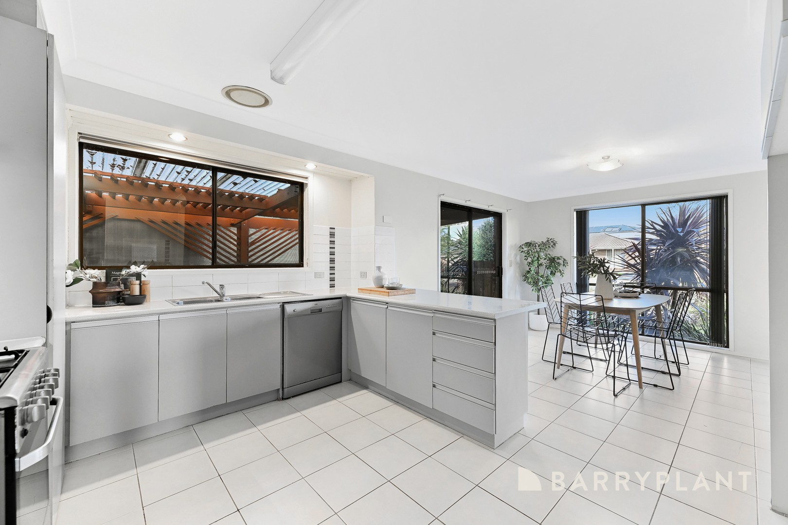 45 Strathavan Drive, Berwick, VIC 3806, Berwick - Thumbnail 7