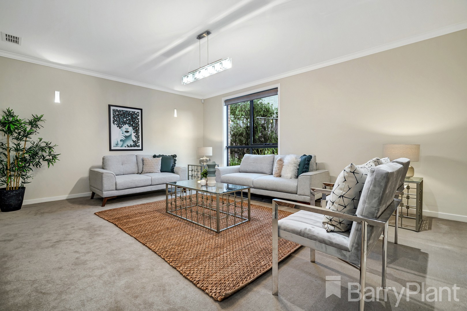 45 Sugarloaf Drive, Macleod, VIC 3085, Macleod - Thumbnail 3