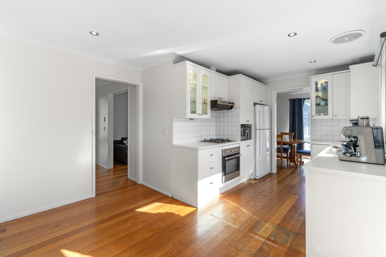 45 Whitehaven Crescent, Noble Park North, VIC 3174, Noble Park North - Thumbnail 5