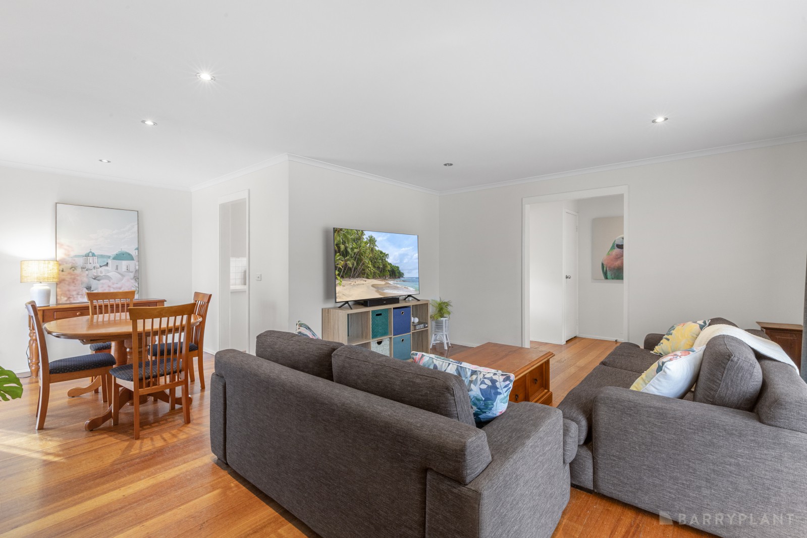 45 Whitehaven Crescent, Noble Park North, VIC 3174, Noble Park North - Thumbnail 4