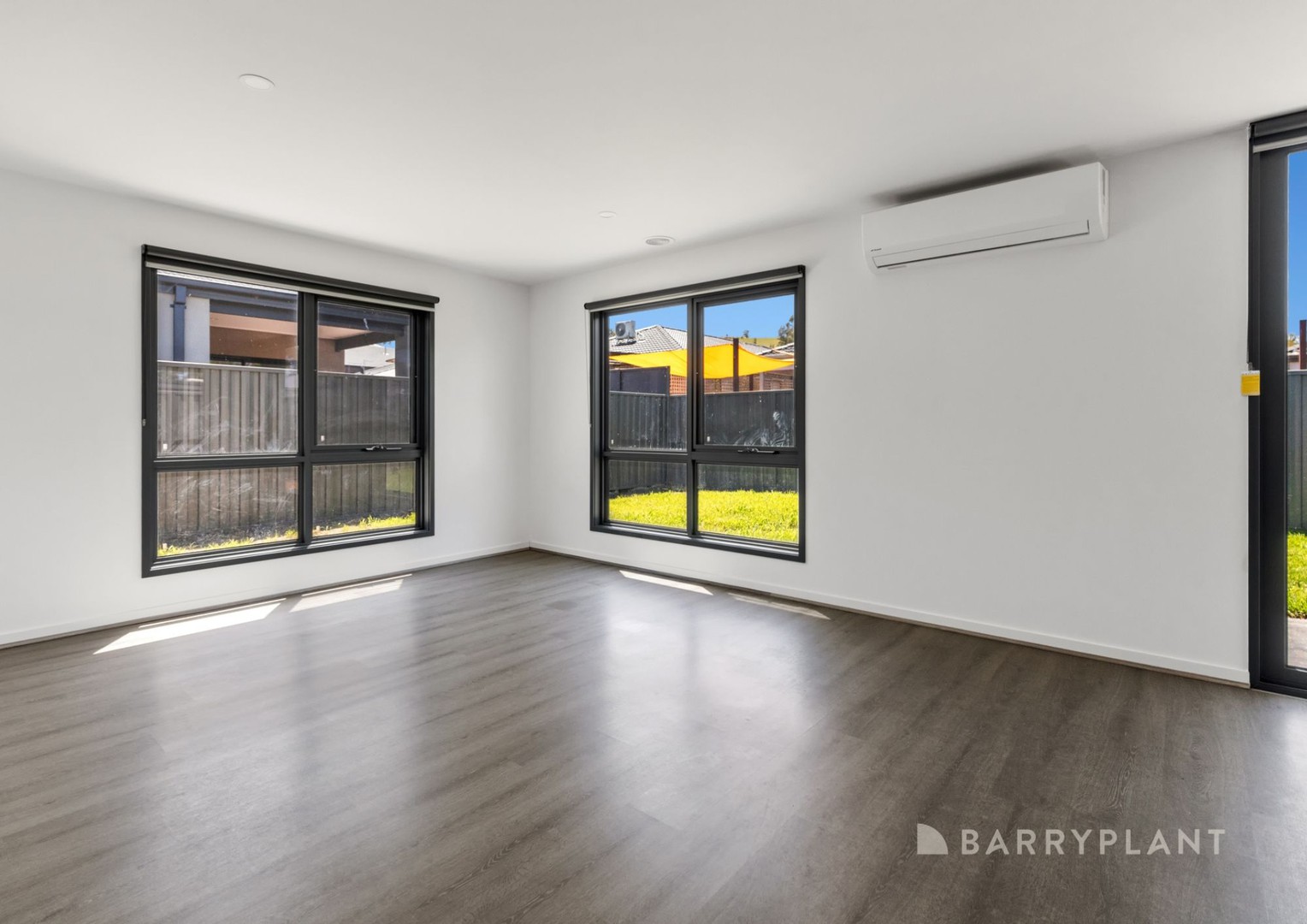 45 Zermatt Loop, Pakenham, VIC 3810 - Thumbnail 1 - 11/11/2024