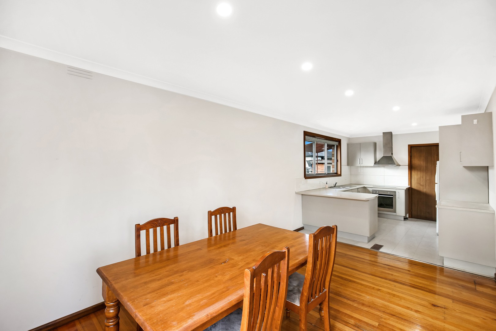 454 Grimshaw Street, Bundoora, VIC 3083, Bundoora - Thumbnail 5
