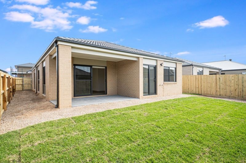 10 Shipstern St, Armstrong Creek, VIC 3217 - Thumbnail 2 - 24/09/2025