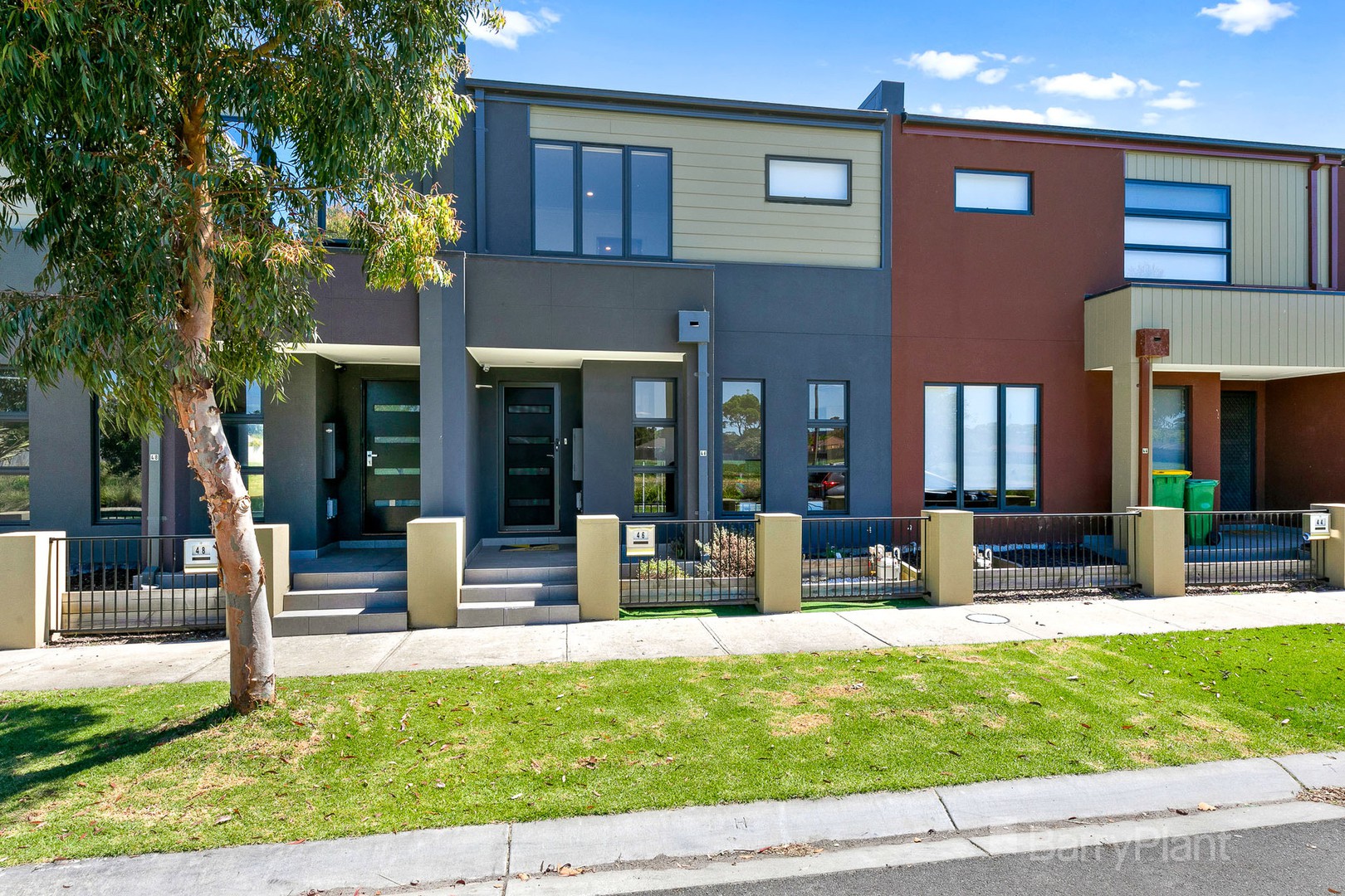 46 Armidale Drive, Pakenham, VIC 3810, Pakenham - Thumbnail 2