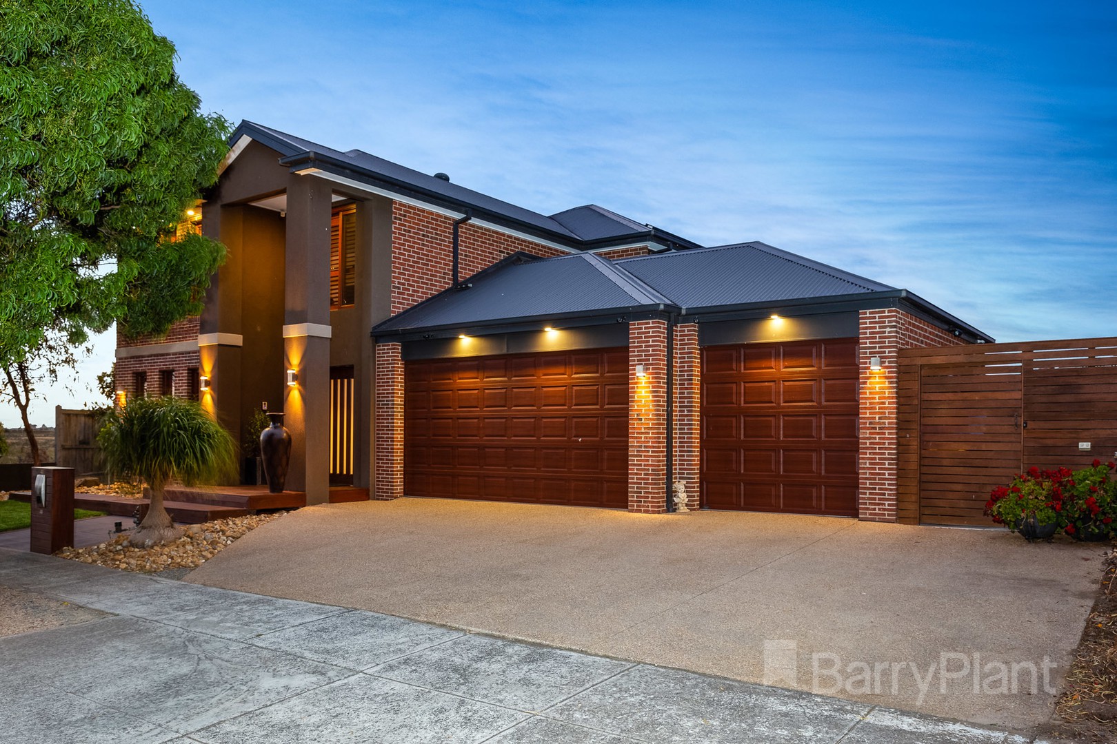 46 Arrowgrass Drive, Point Cook, VIC 3030, Point Cook - Thumbnail 4
