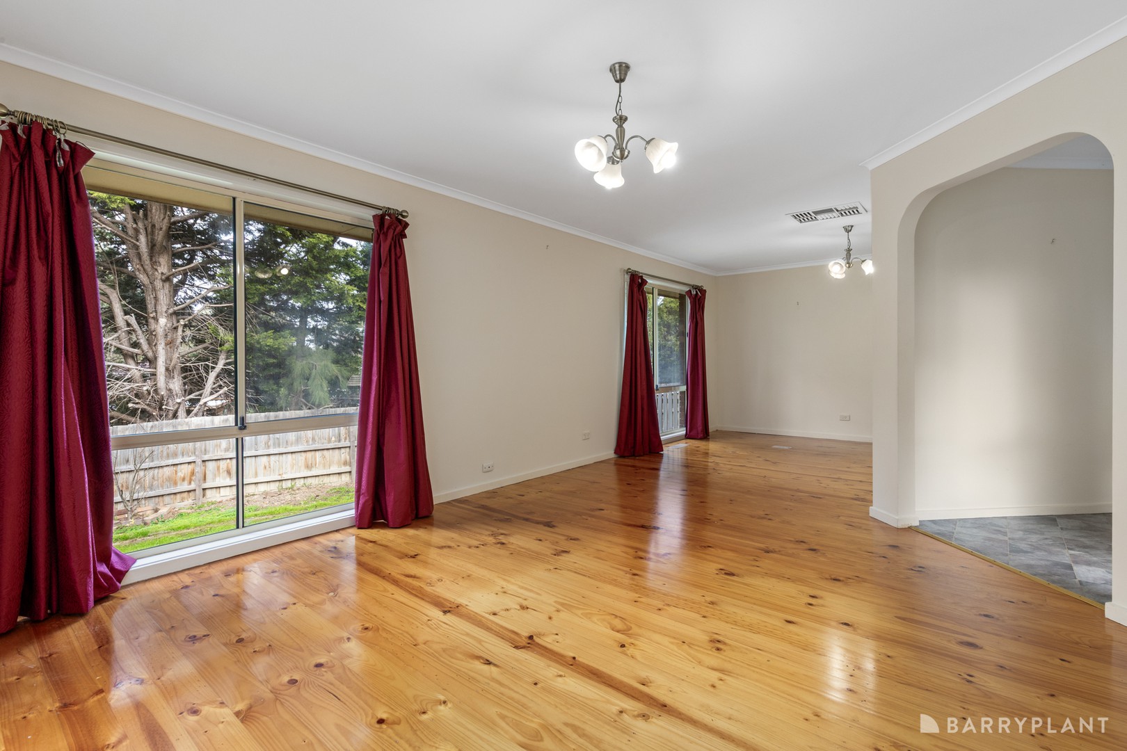 46 Azarow Circuit, Croydon South, VIC 3136 - Thumbnail 2 - 05/09/2025