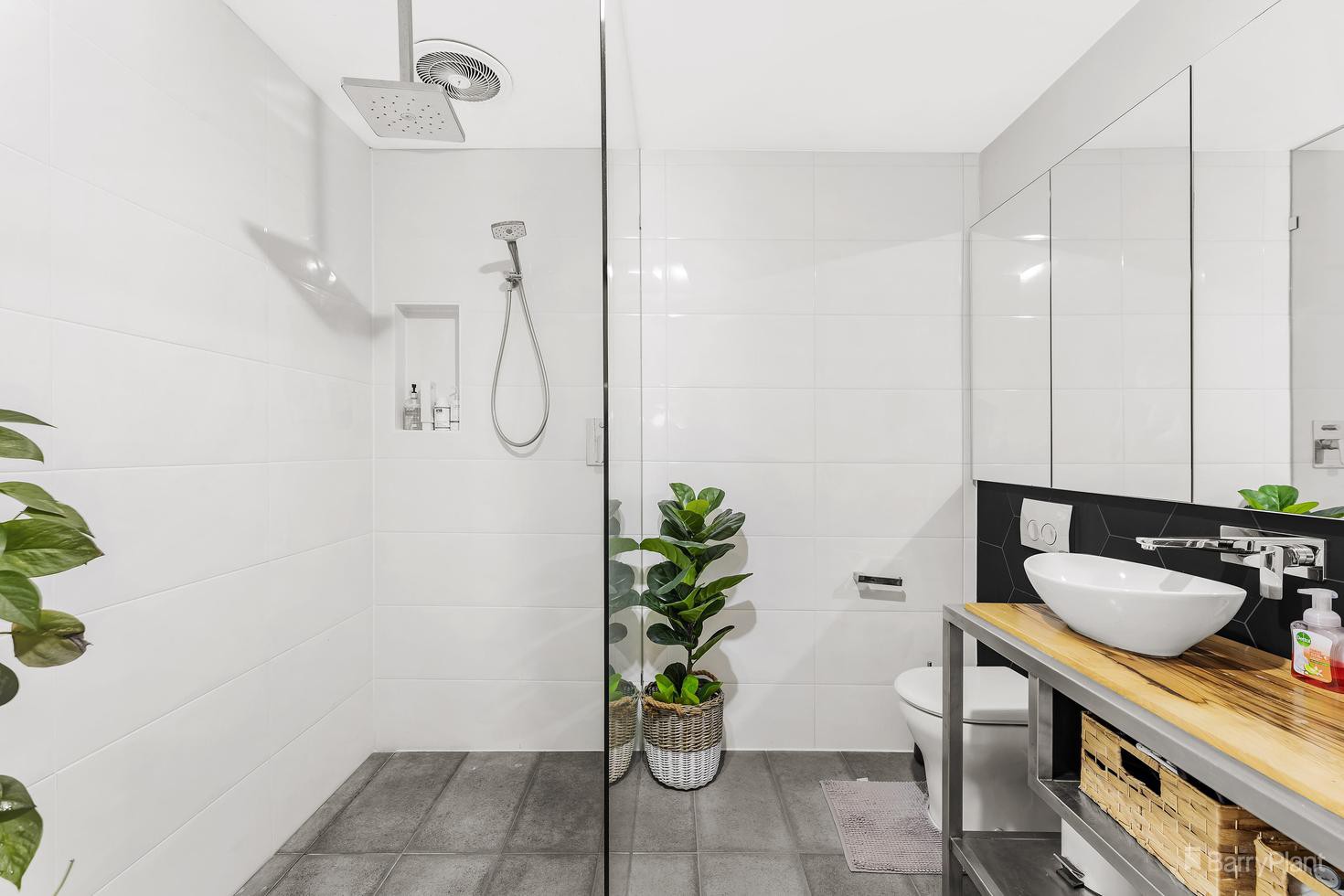 46 Greenslopes Drive, Mooroolbark, VIC 3138, Mooroolbark - Thumbnail 6