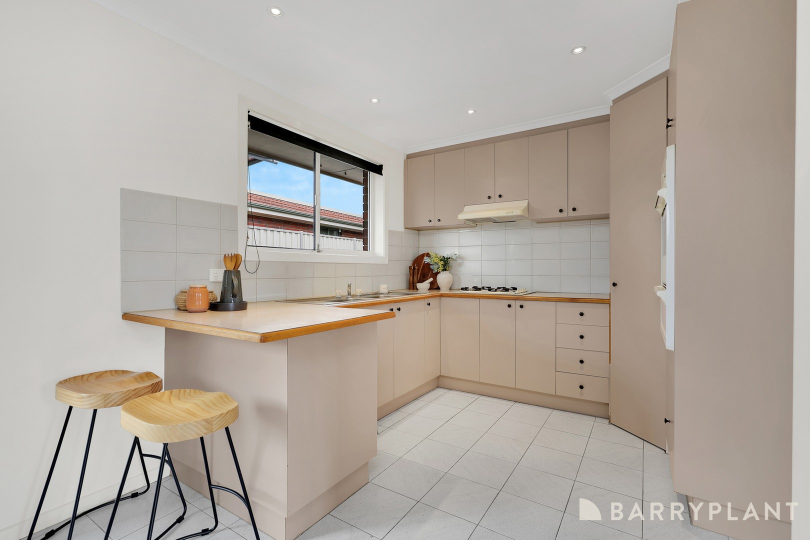46 Hawkes Drive, Mill Park, VIC 3082, Mill Park - Thumbnail 4