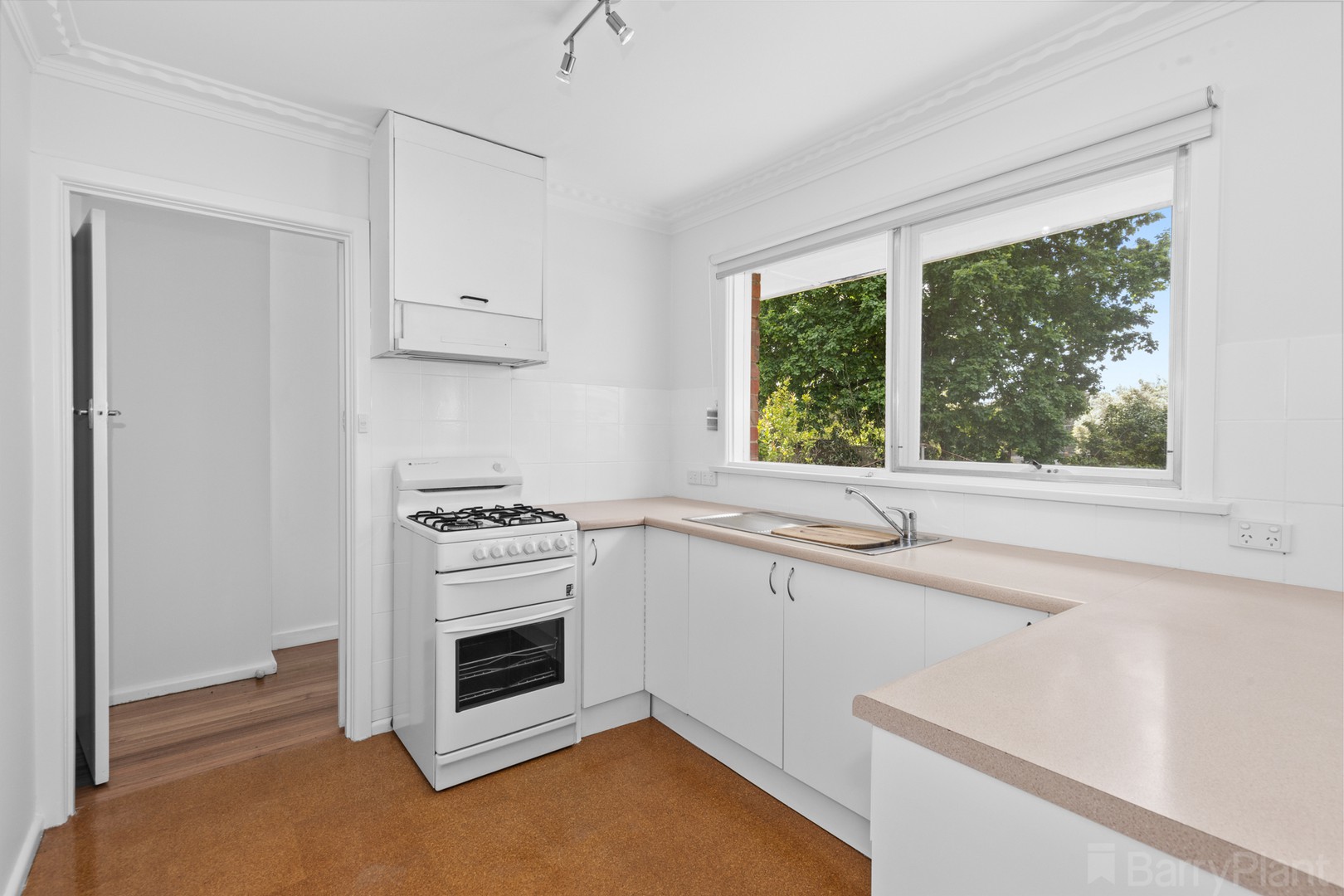 46 Hender Street, Ringwood East, VIC 3135, Ringwood East - Thumbnail 4
