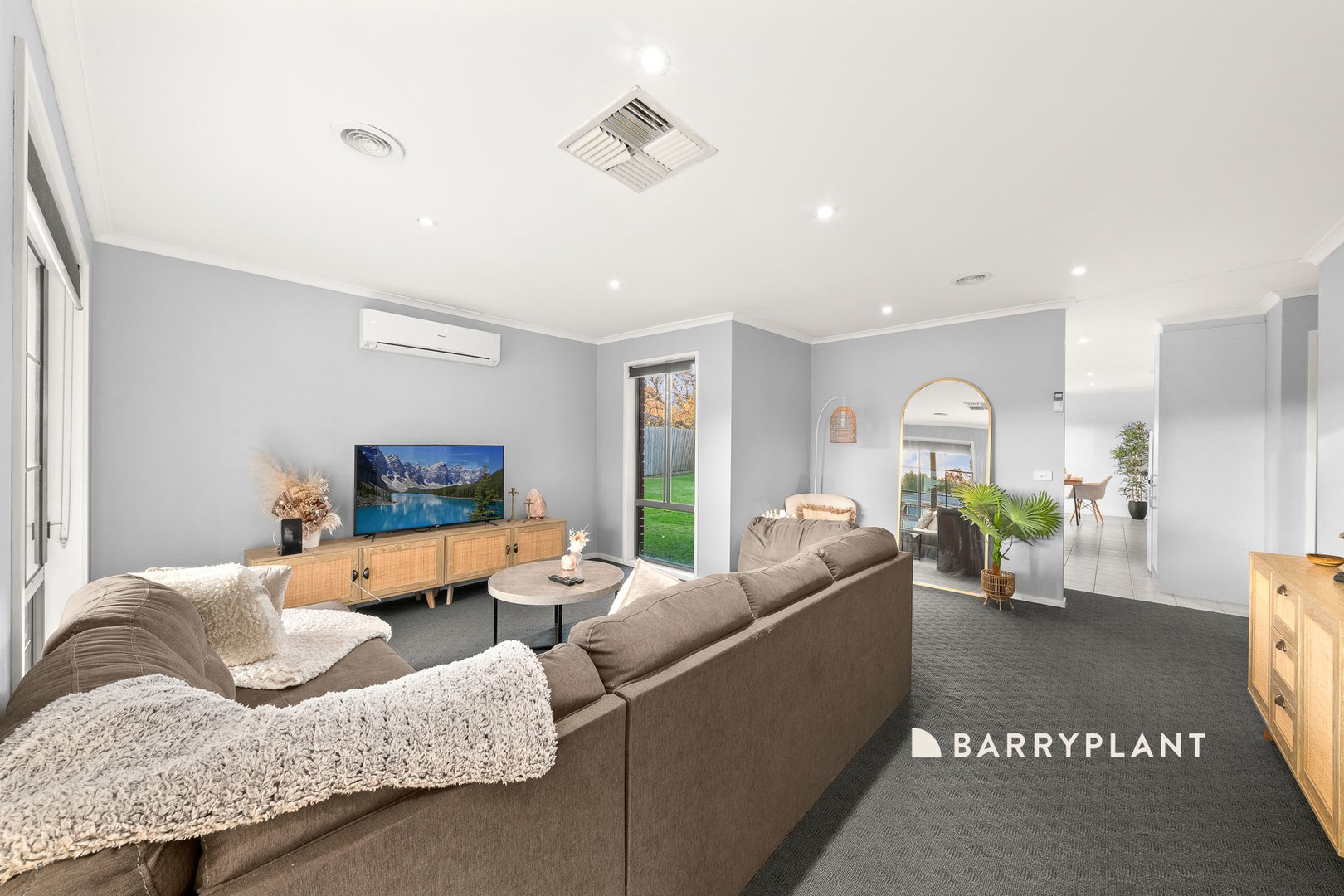 46 Insignia Crescent, Berwick, VIC 3806, Berwick - Thumbnail 3