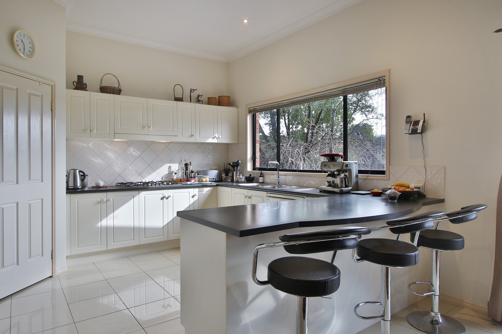 46 Ironbark Drive, Templestowe Lower, VIC 3107, Templestowe Lower - Thumbnail 2