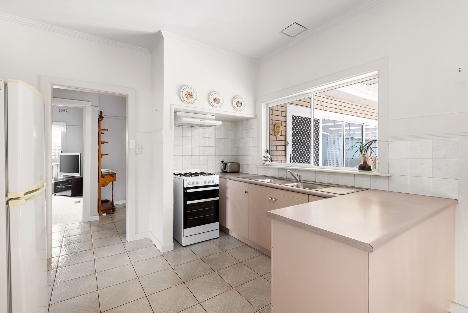 46 Jackson Street, Niddrie, VIC 3042, Niddrie - Thumbnail 3