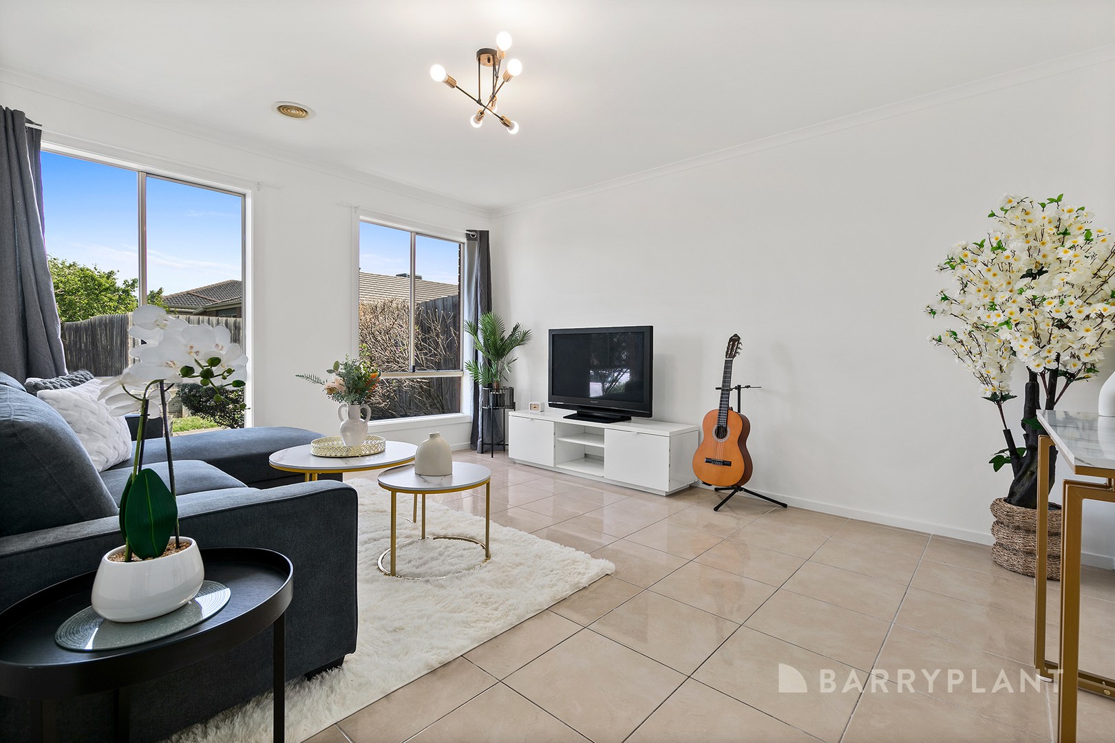 46 Kernan Court, Craigieburn, VIC 3064, Craigieburn - Thumbnail 2