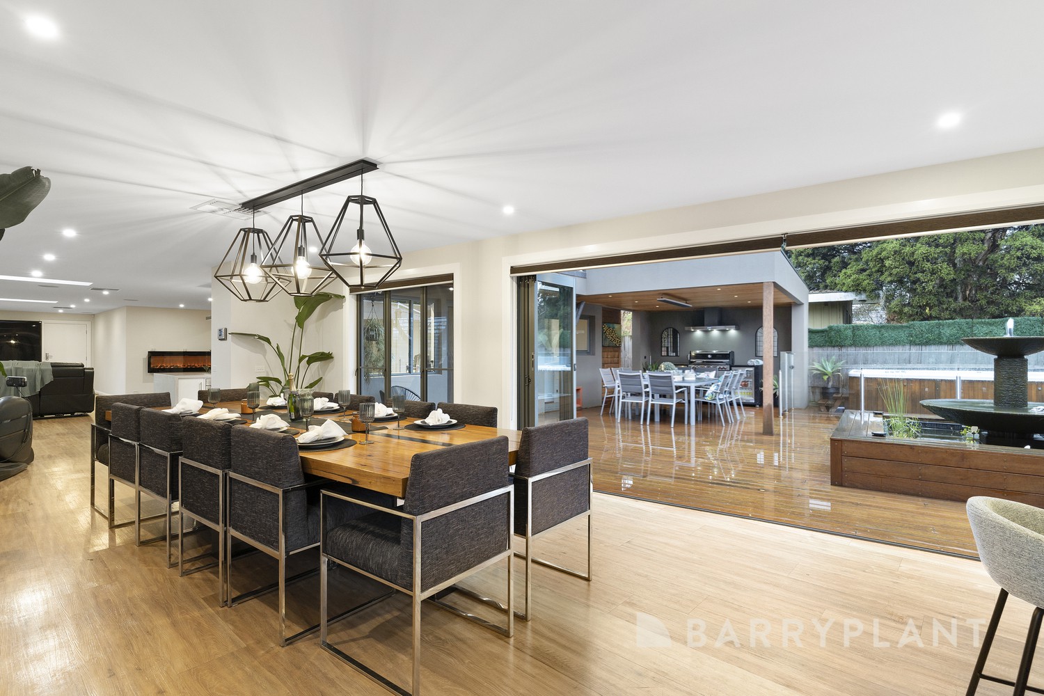 46 Ladd Street, Watsonia, VIC 3087, Watsonia - Thumbnail 3