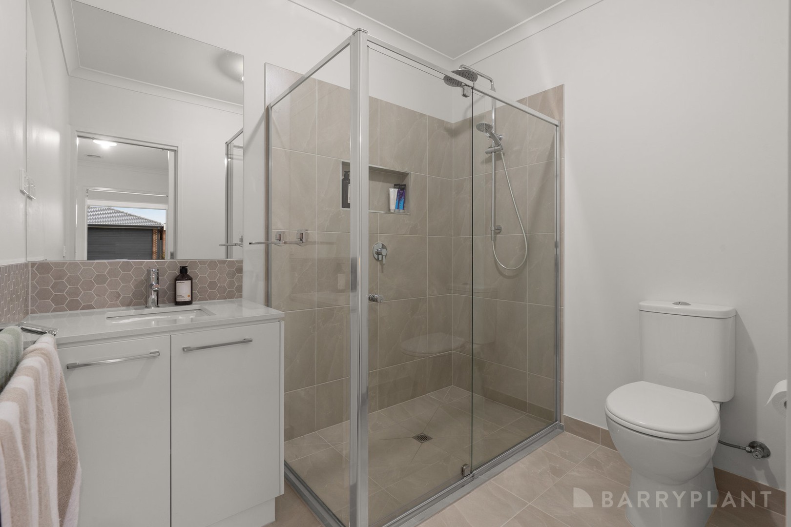 46 Marlborough Road, Berwick, VIC 3806, Berwick - Thumbnail 3