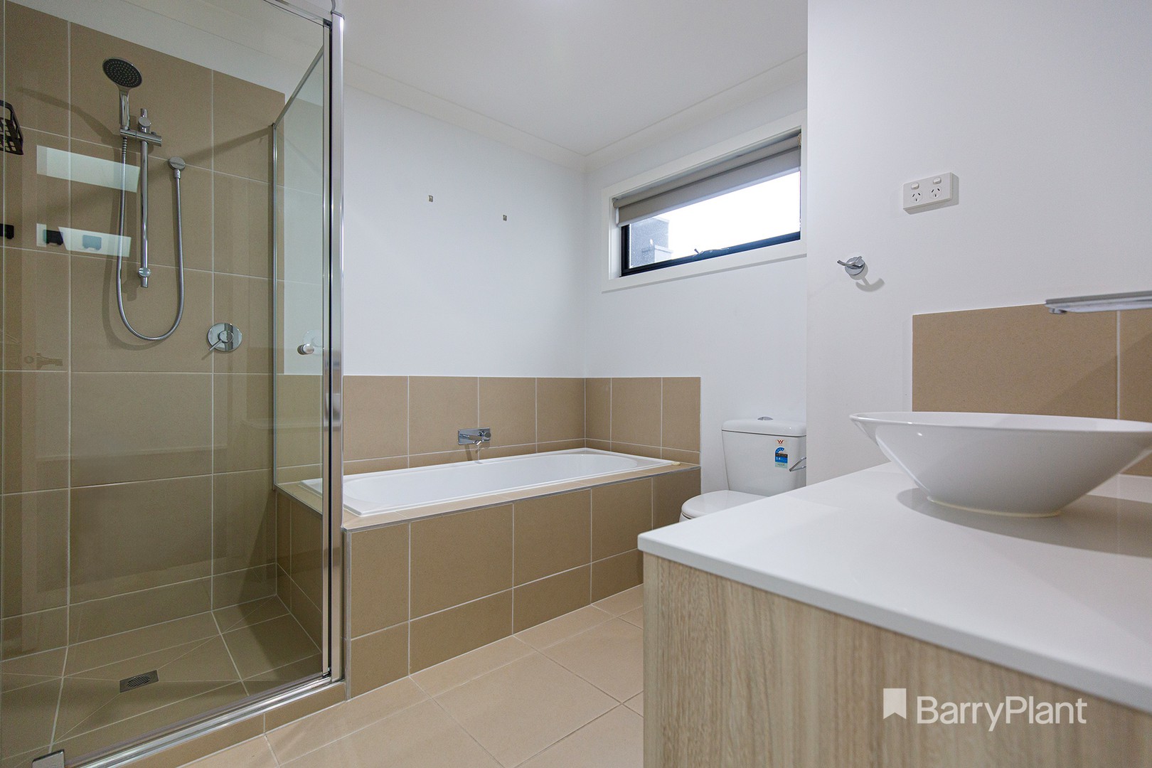 46 Mortlake Drive, Officer South, VIC 3809, Officer South - Thumbnail 8