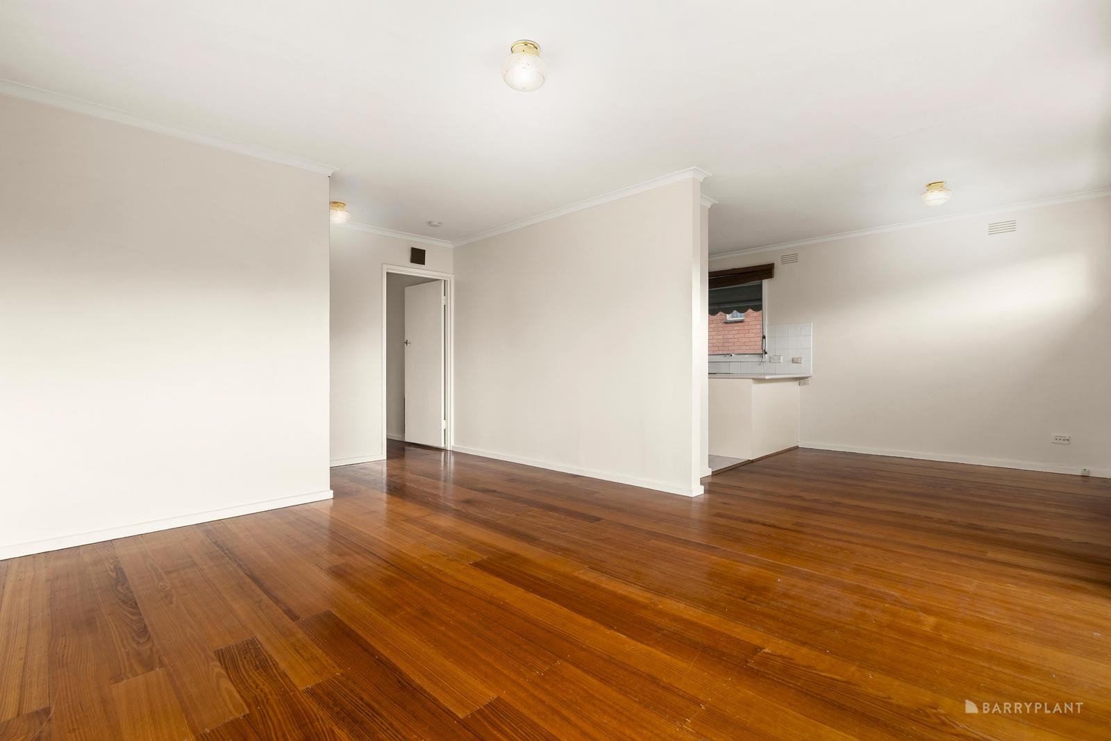 46 Ormond Avenue, Mitcham, VIC 3132, Mitcham - Thumbnail 4