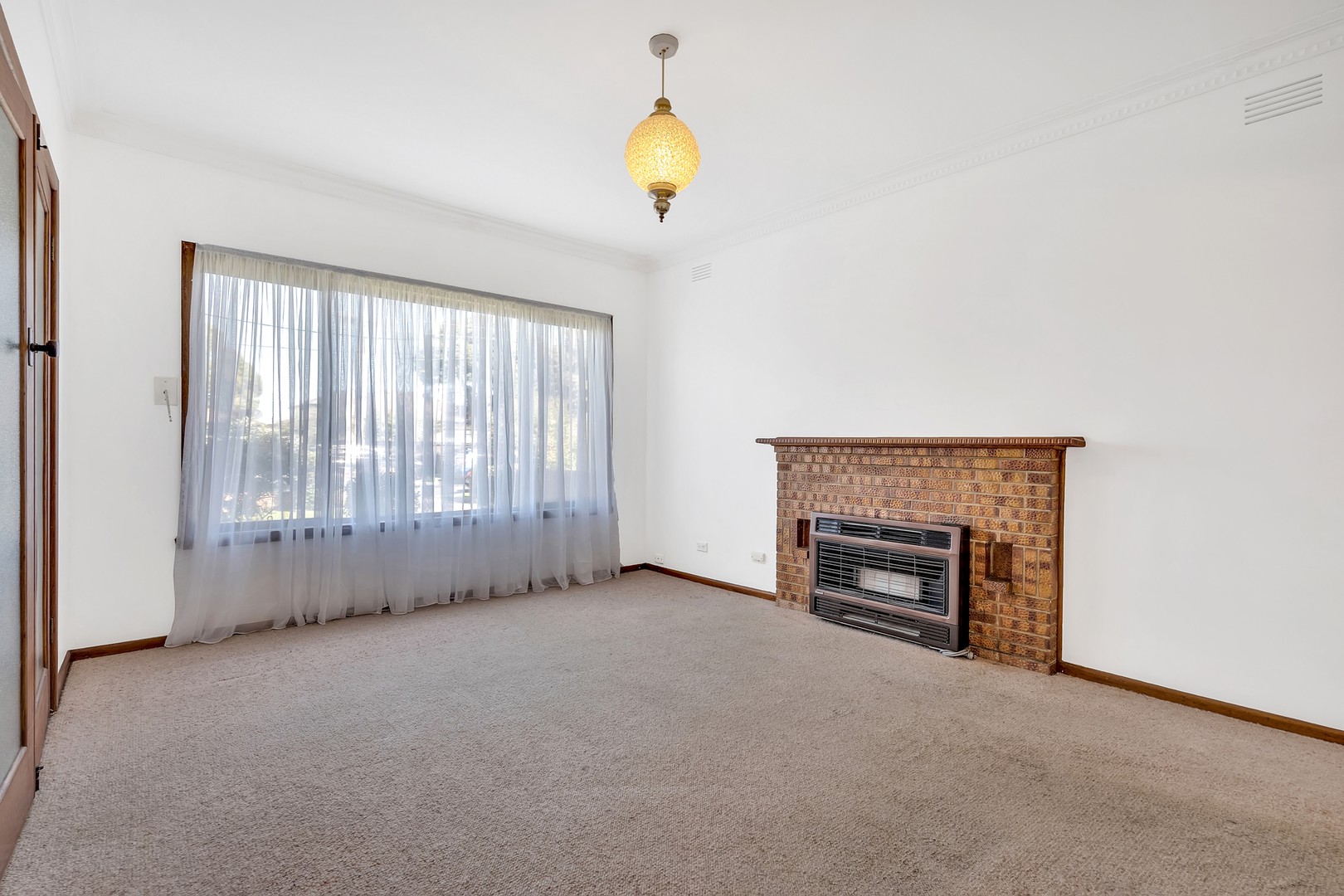 46 Rathcown Road, Reservoir, VIC 3073, Reservoir - Thumbnail 5