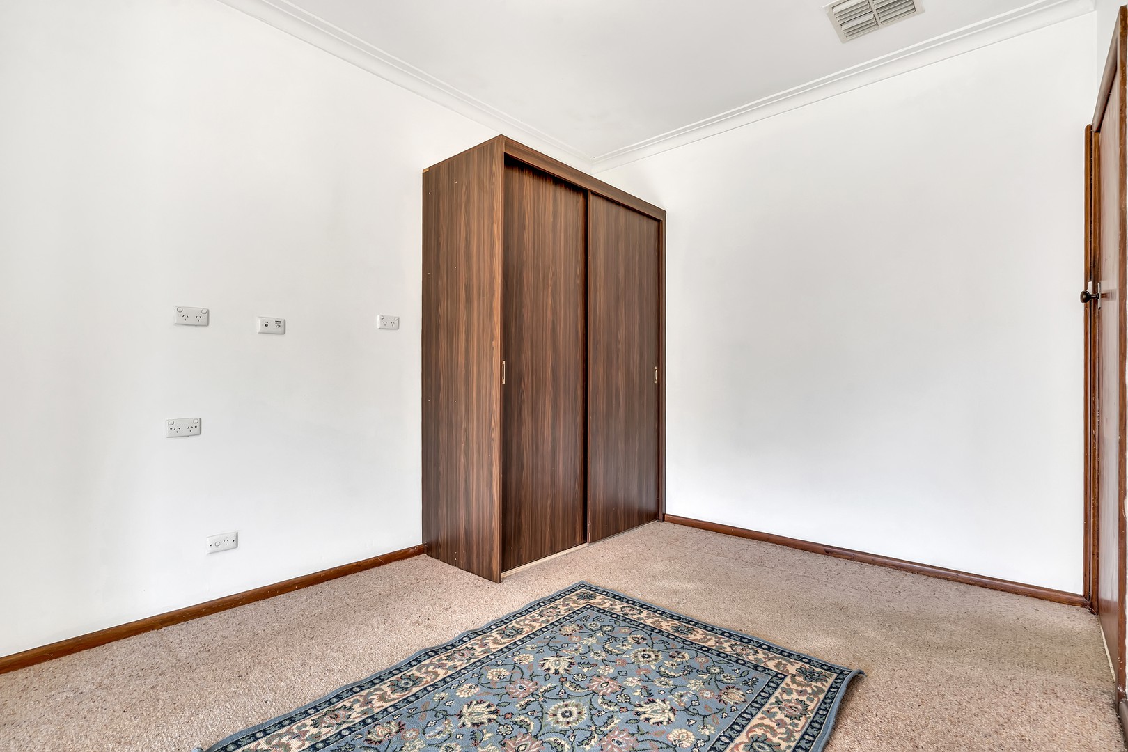 46 Rathcown Road, Reservoir, VIC 3073, Reservoir - Thumbnail 8