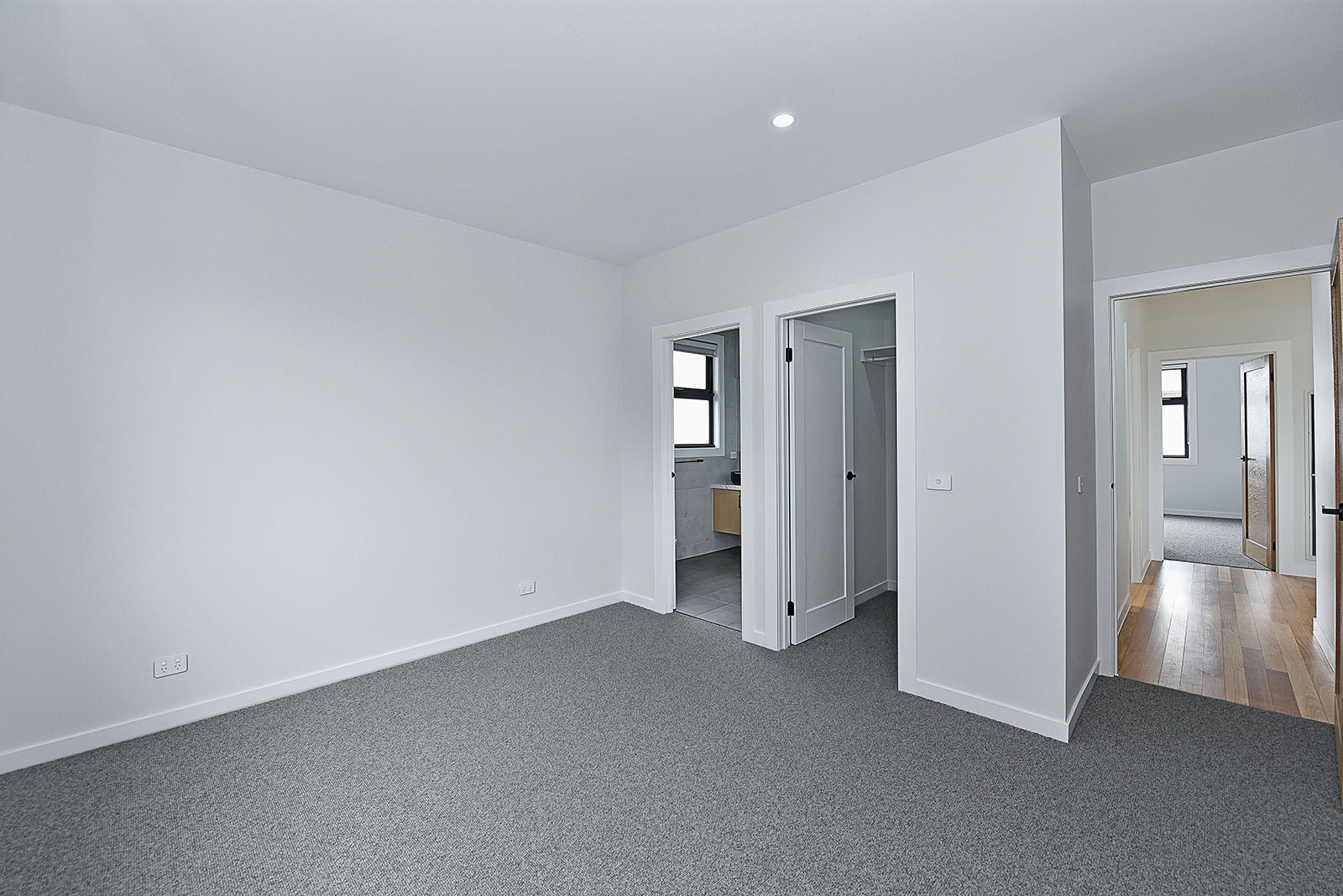 46 Robson Ave, Avondale Heights, VIC 3034, Avondale Heights - Thumbnail 5