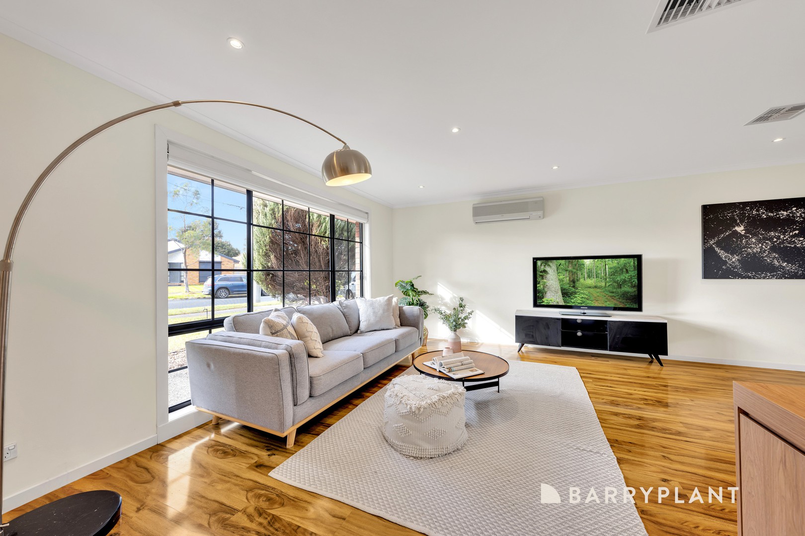 46 Romano Avenue, Mill Park, VIC 3082, Mill Park - Thumbnail 2