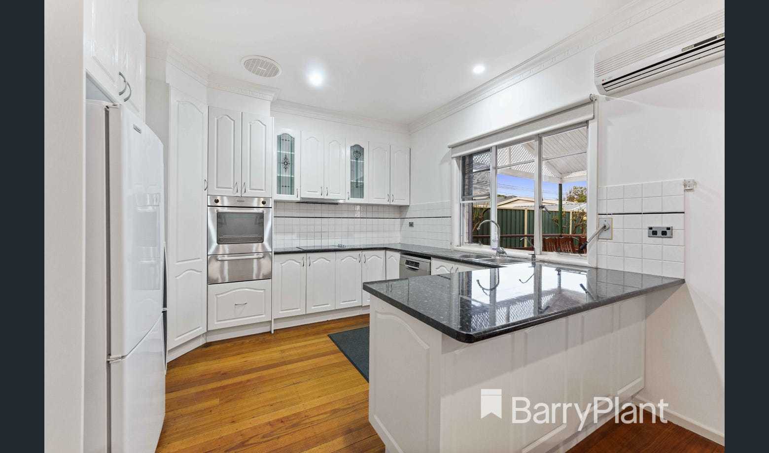 46 View Street, St Albans, VIC 3021, St Albans - Thumbnail 2